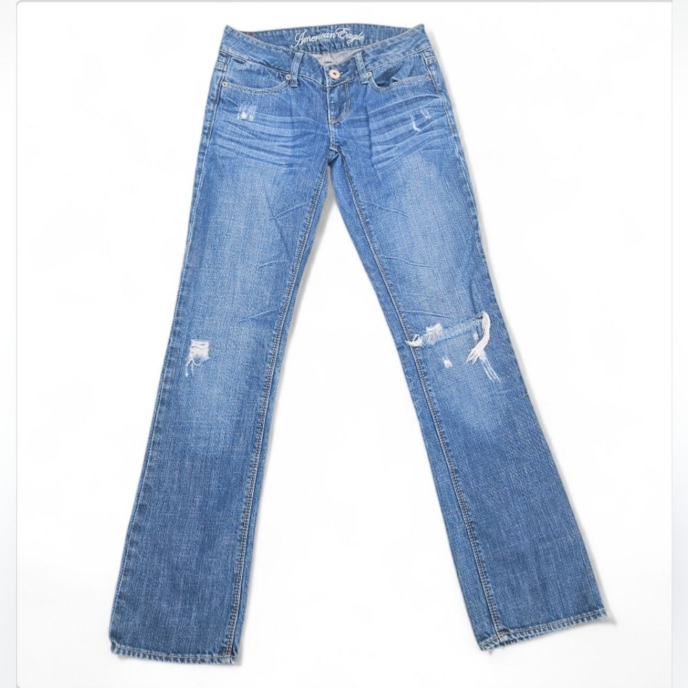 AE 77 Straight Distressed Jeans 100% Cotten Size 0 Low Rise